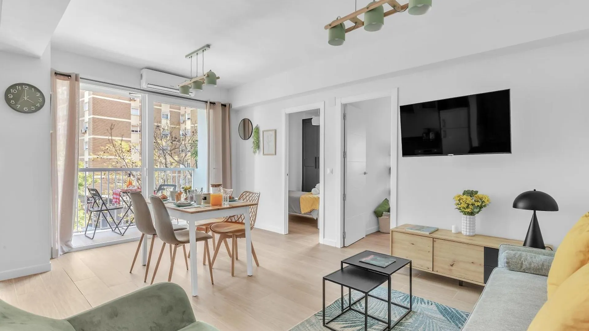 Malaga Apartment contacts