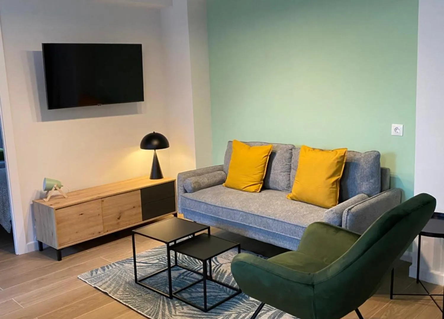Malaga Apartment 0*,  İspanya